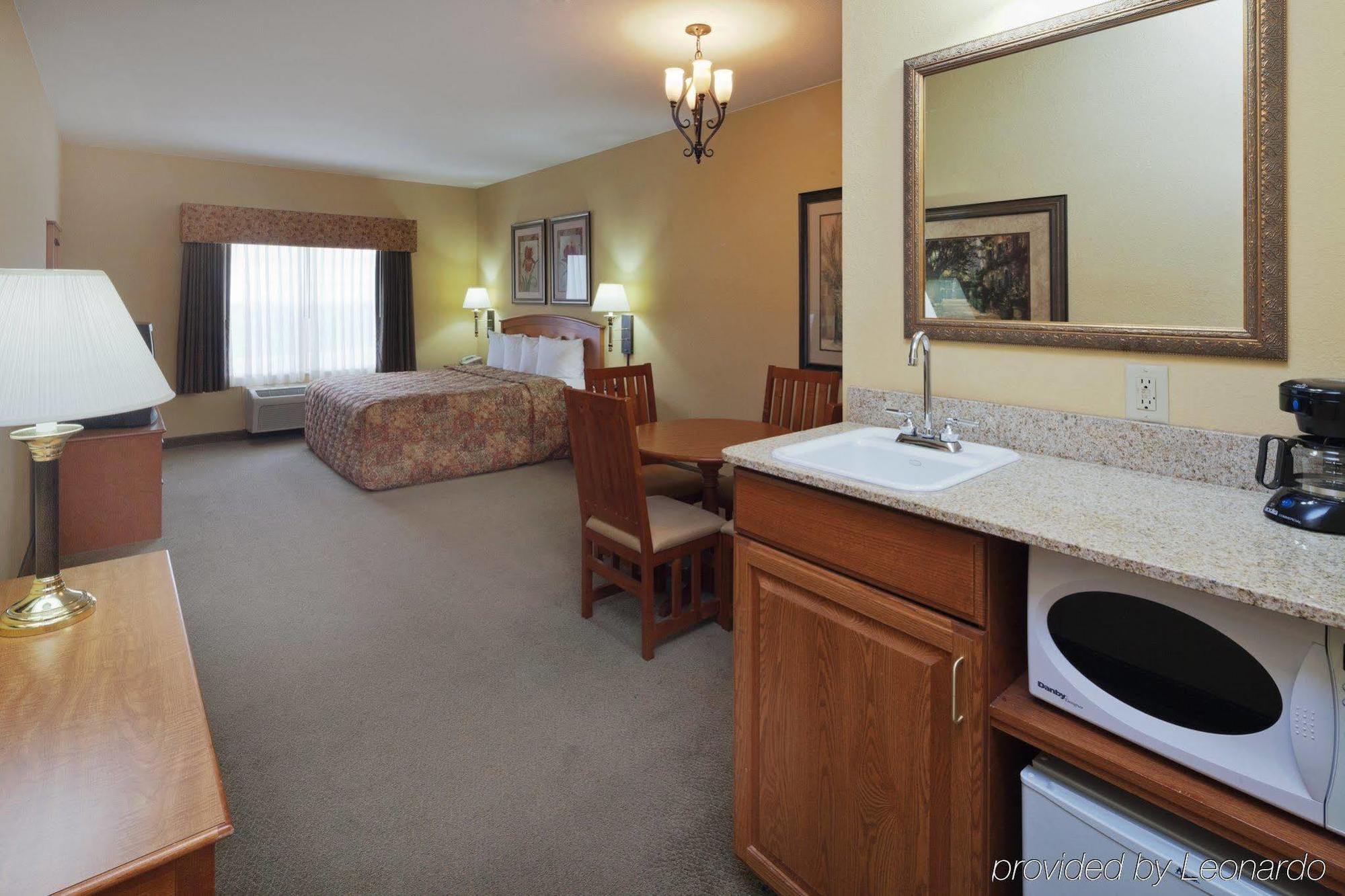 Country Inn & Suites By Radisson, Green Bay East, Wi Экстерьер фото