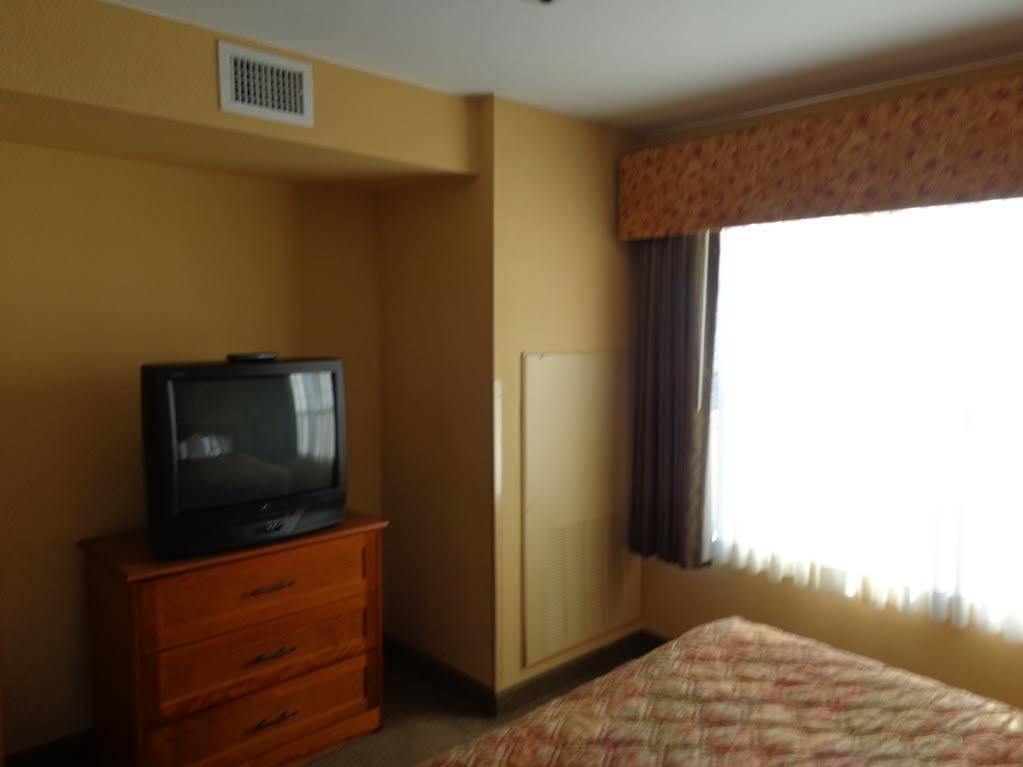 Country Inn & Suites By Radisson, Green Bay East, Wi Экстерьер фото